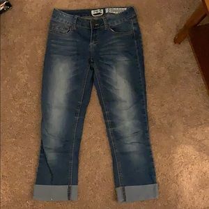 Indigo Rein Cuffed Capris